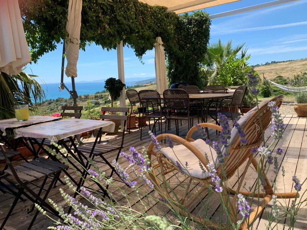 B&B Villa Sveva 로카 임페리알레 외부 사진